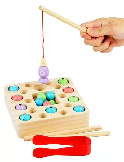 Angelspiel aus Holz - Spielzeug für 3-jährige Kinder