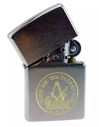 Zippo-Feuerzeug mit Tischler-Zunftwappen - Geschenke für Tischler